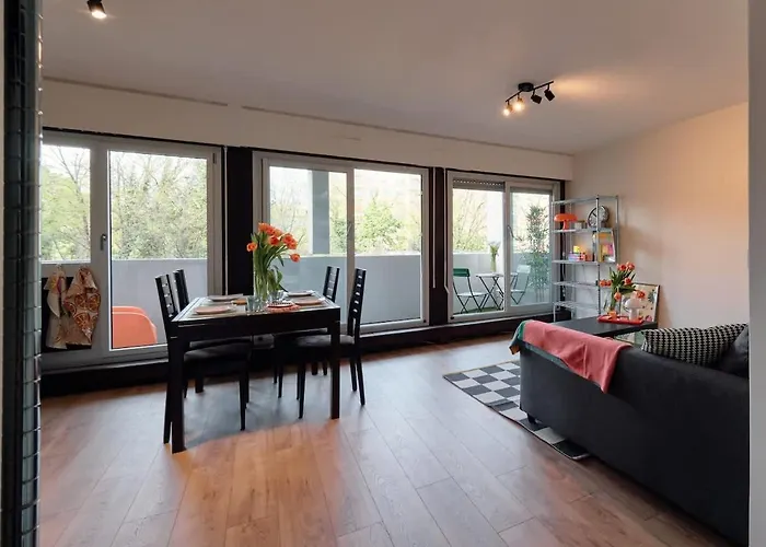 아파트 Terrasse, Renove Dans Le 15e Arr