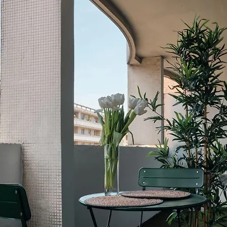 Terrasse, Renove Dans Le 15e Arr Апартаменты